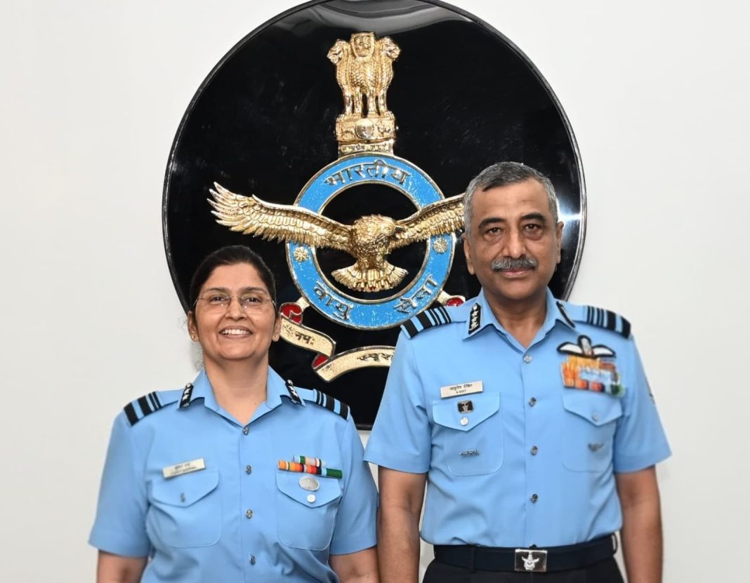 Shakti Sharma is first woman non-medical Air Vice Marshal Air Vice Marshal Shakti Sharma with Vice Chief of the Air Staff Air Marshal Ashutosh Dixit. Photo: Indian Air Force, via PIB